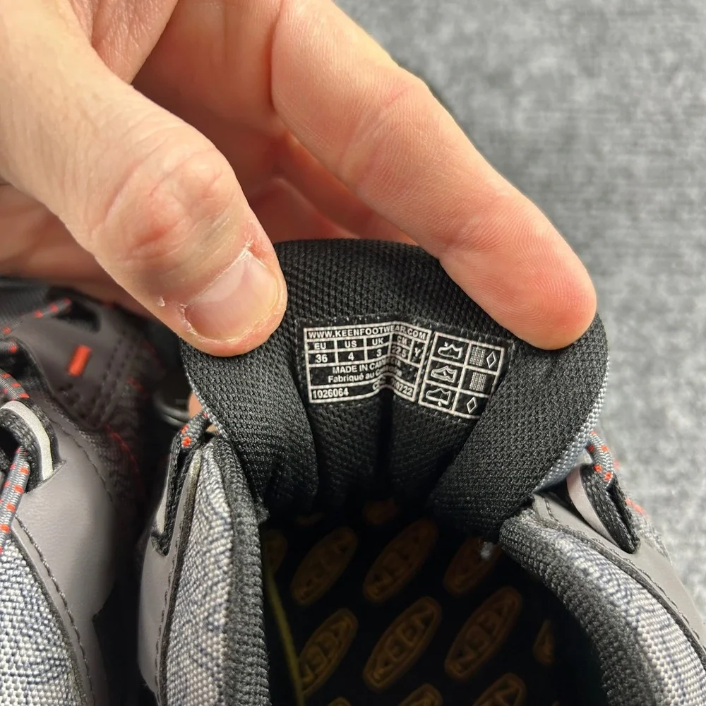 KEEN Hiking Shoes Youth 4 Gray Topographic Bungee Lace Low Top 1026064‎ Trail